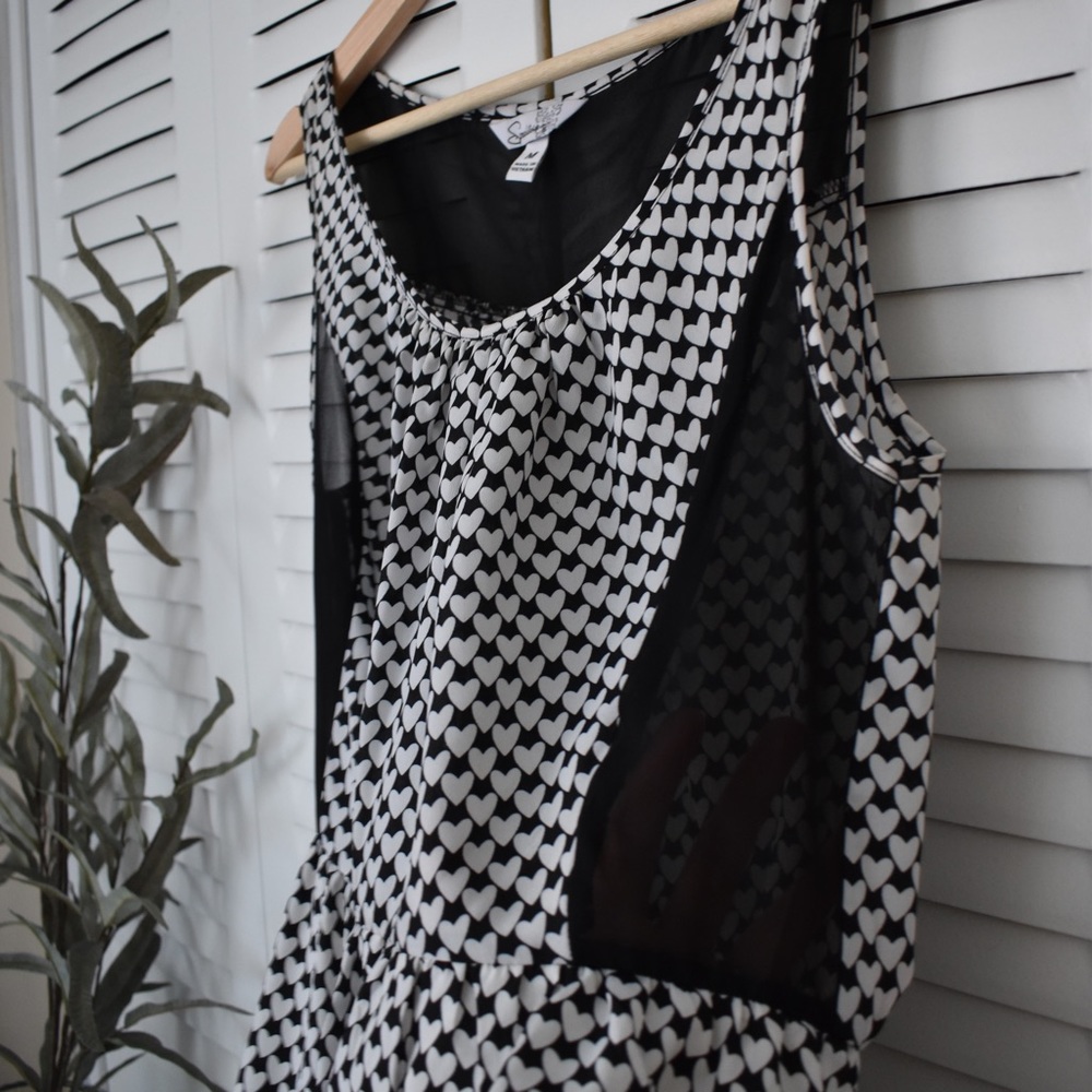 Speechless Heart Pattern Dress | Black & White - Picture 5 of 9